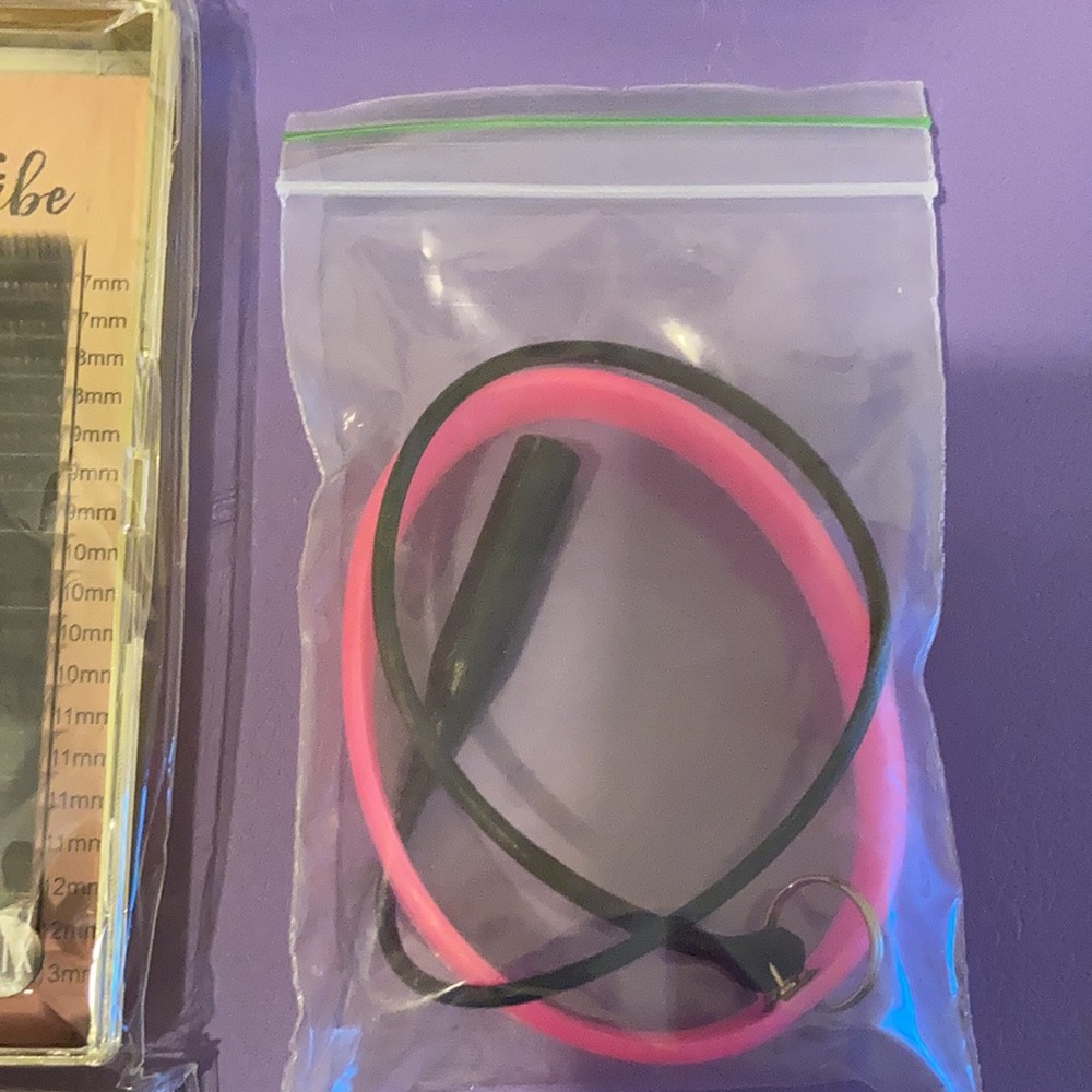Lash Tribe Volume Extensions Kit - Picture 5 of 7